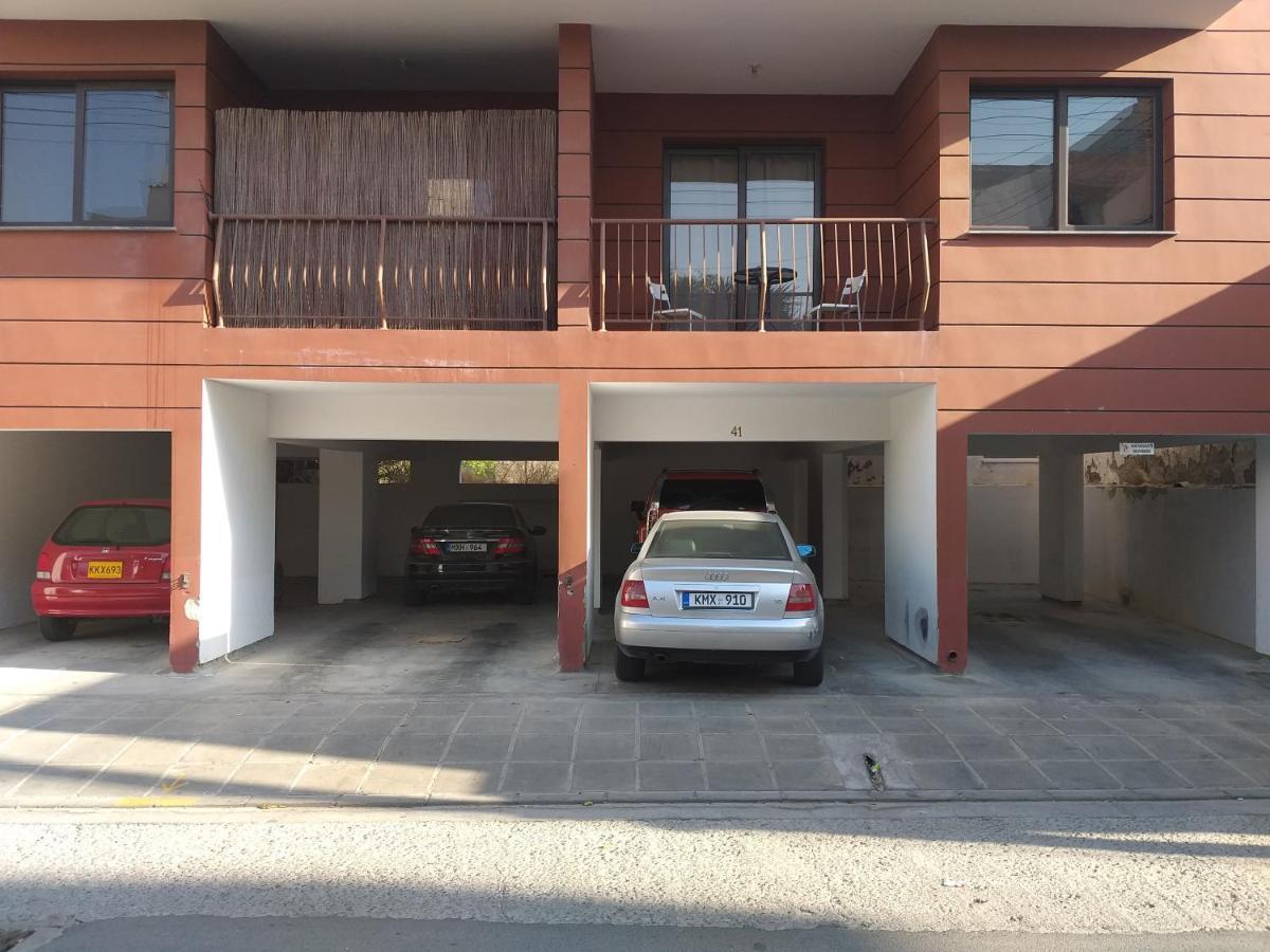 Horizon Luxury Apartment 4 Lárnaca Exterior foto